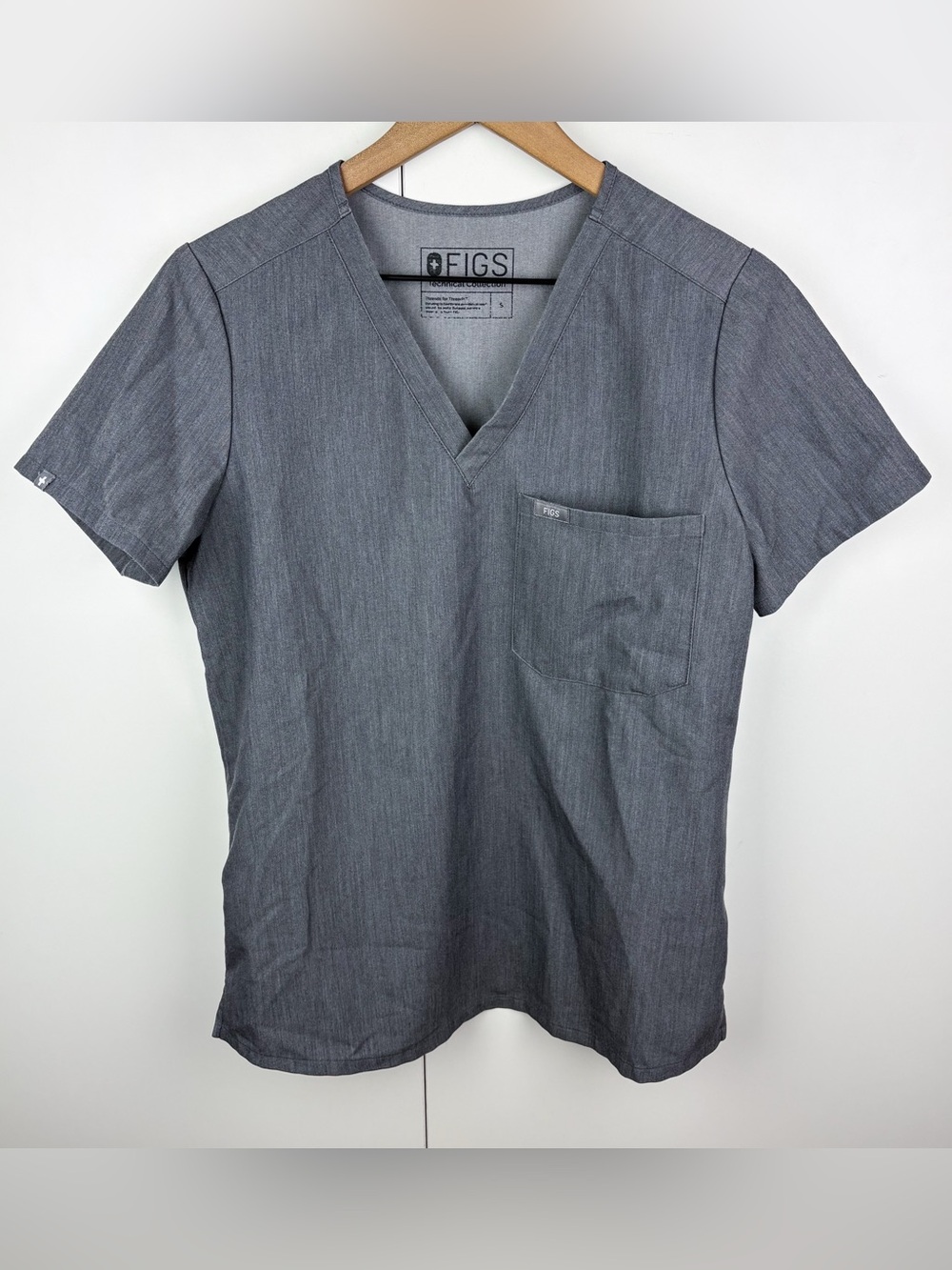 Figs Catarina One Pocket Scrub Top Graphite Gray Grey Womens Small Medical Nurse